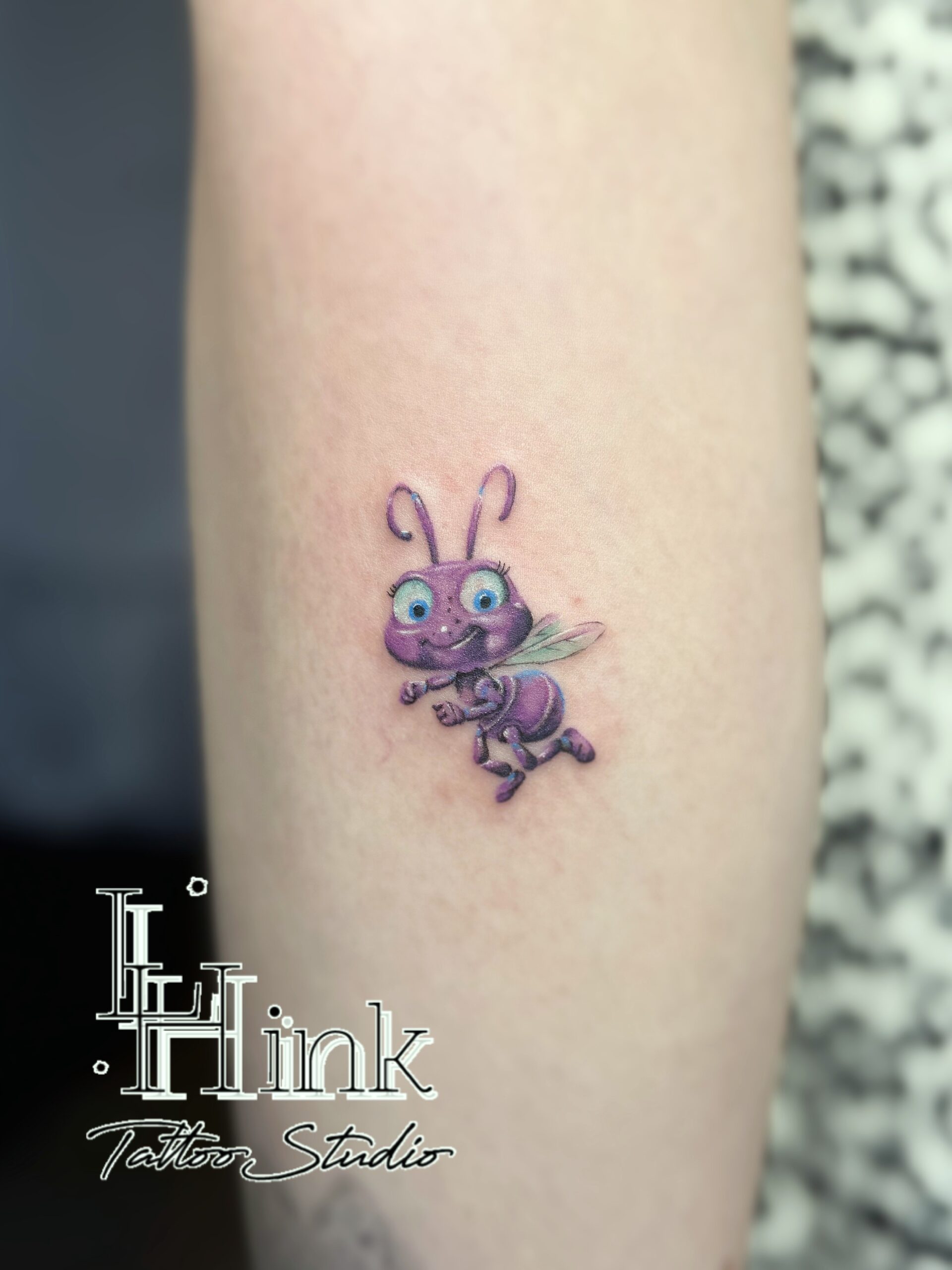 東京吉祥寺のタトゥースタジオLH ink Tattoo Studioで施術した 「バグズ・ライフ」のドット姫