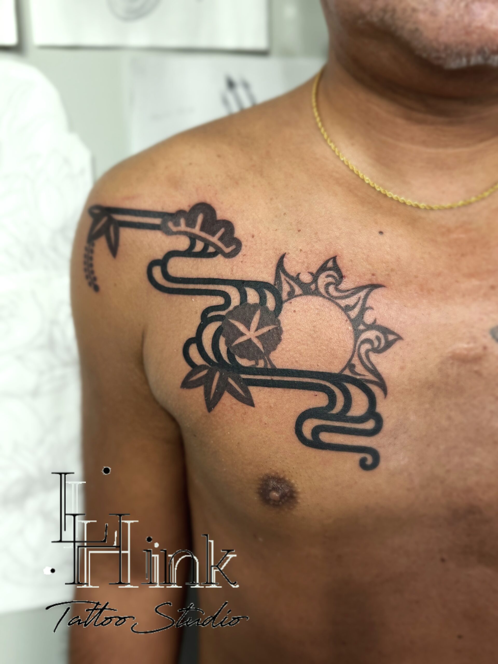 東京吉祥寺のタトゥースタジオLH ink Tattoo Studioで施術した 沖縄トライバルタトゥー