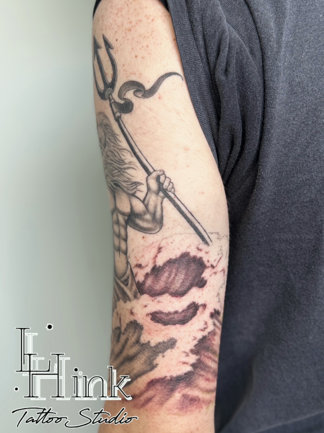 東京吉祥寺のタトゥースタジオLH ink Tattoo Studioで施術した ポセイドン