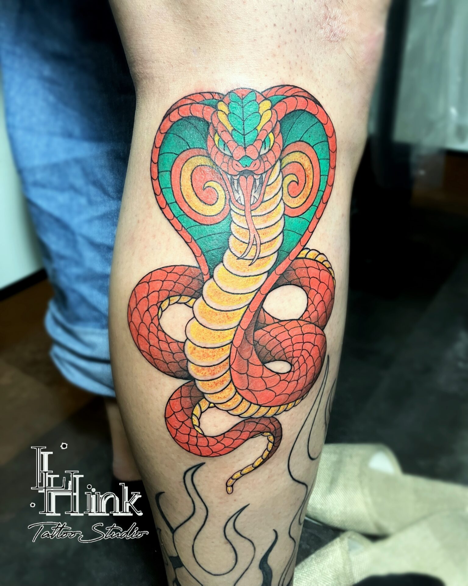 東京吉祥寺のタトゥースタジオLH ink Tattoo Studioで施術した COBRA