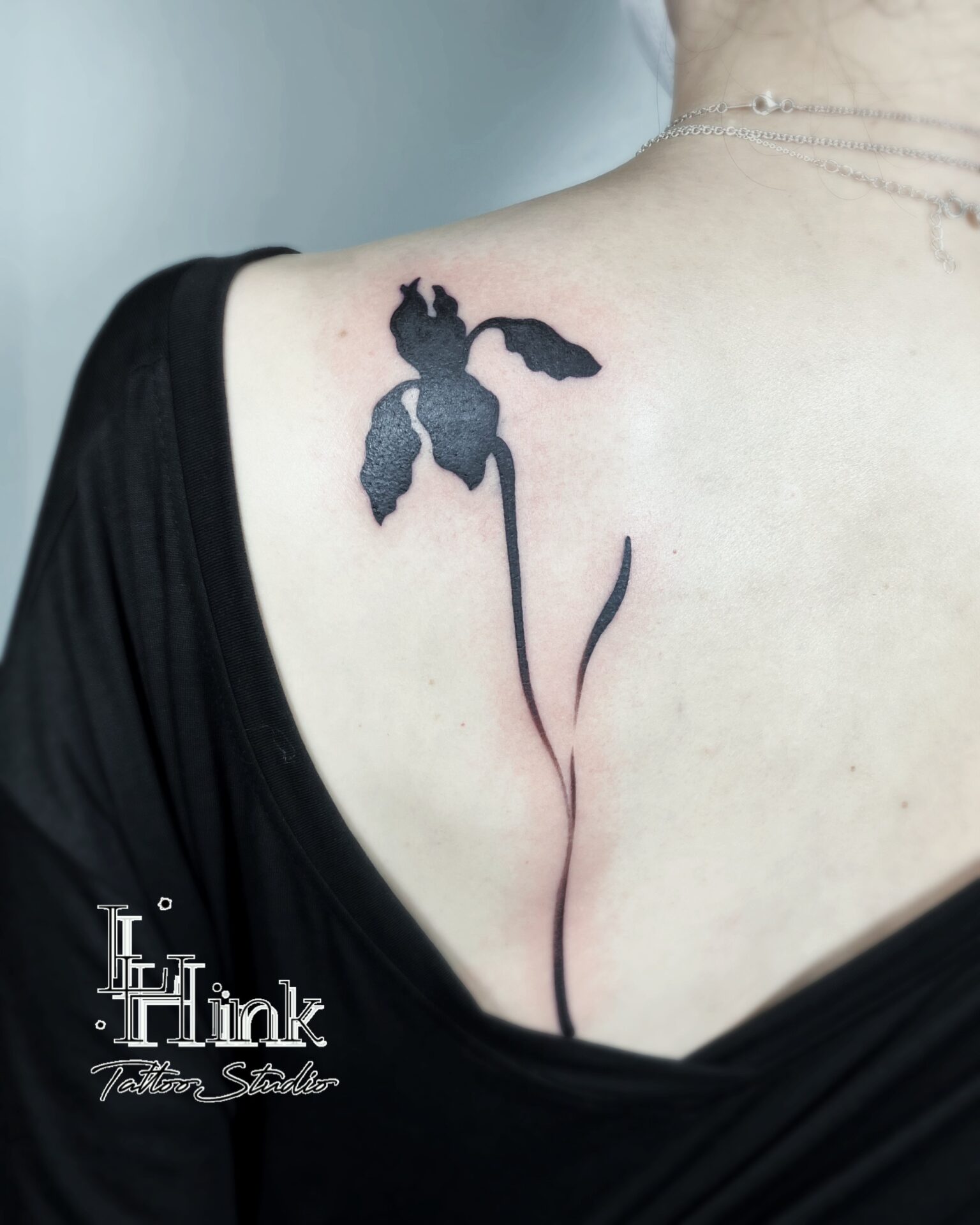 東京吉祥寺のタトゥースタジオLH ink Tattoo Studioで施術した flower