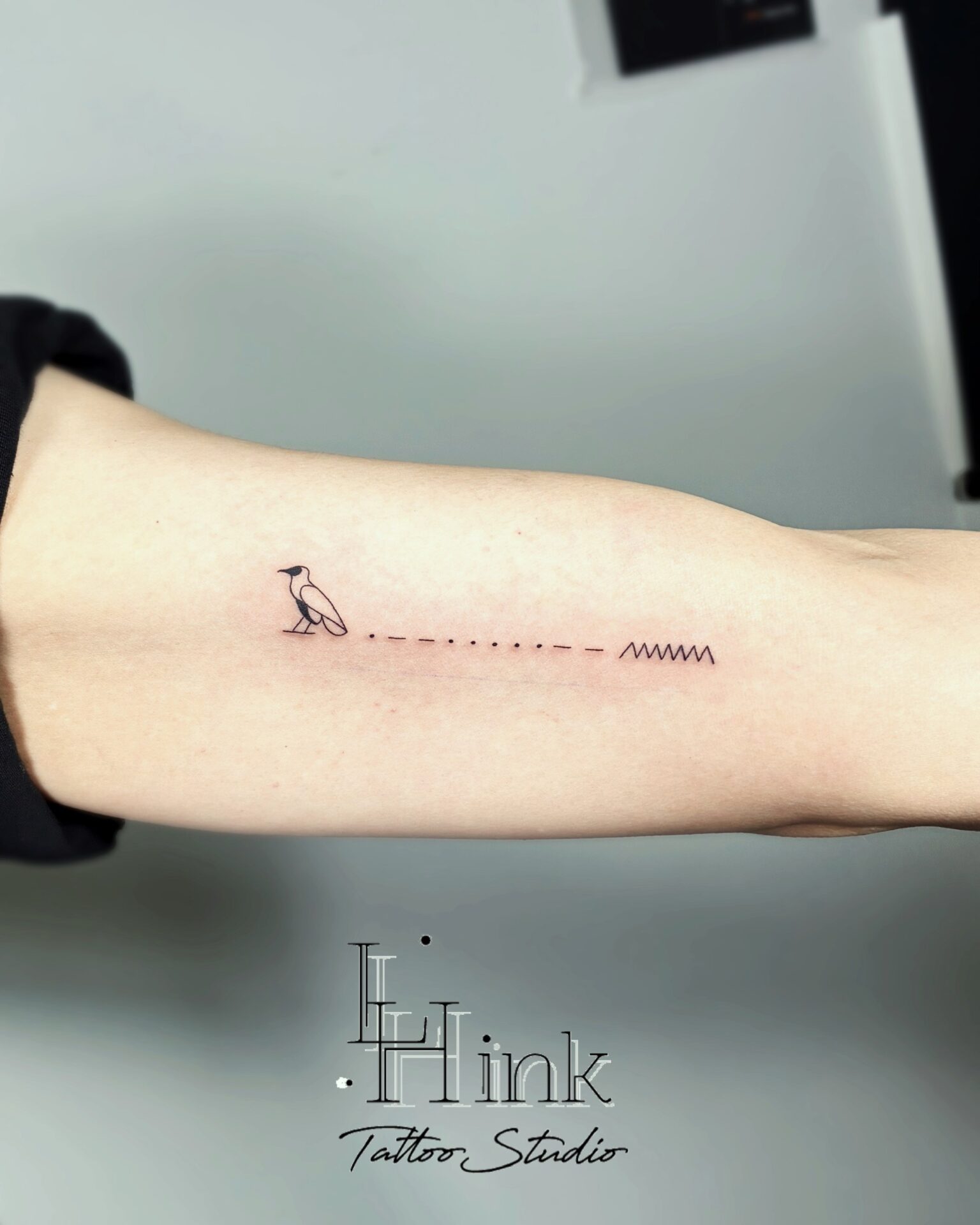 東京吉祥寺のタトゥースタジオLH ink Tattoo Studioで施術した モールス信号