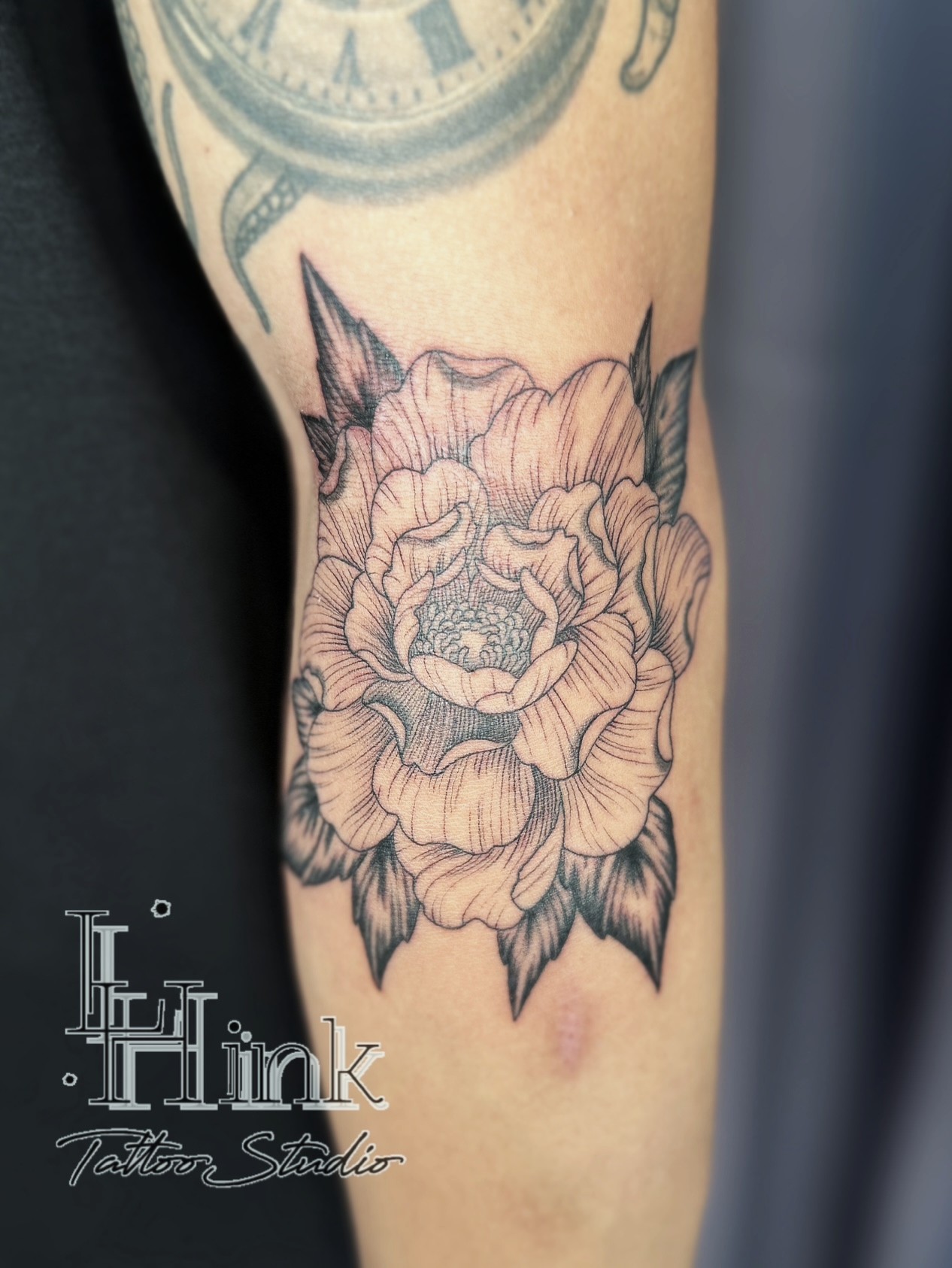 東京吉祥寺のタトゥースタジオLH ink Tattoo Studioで施術した 牡丹