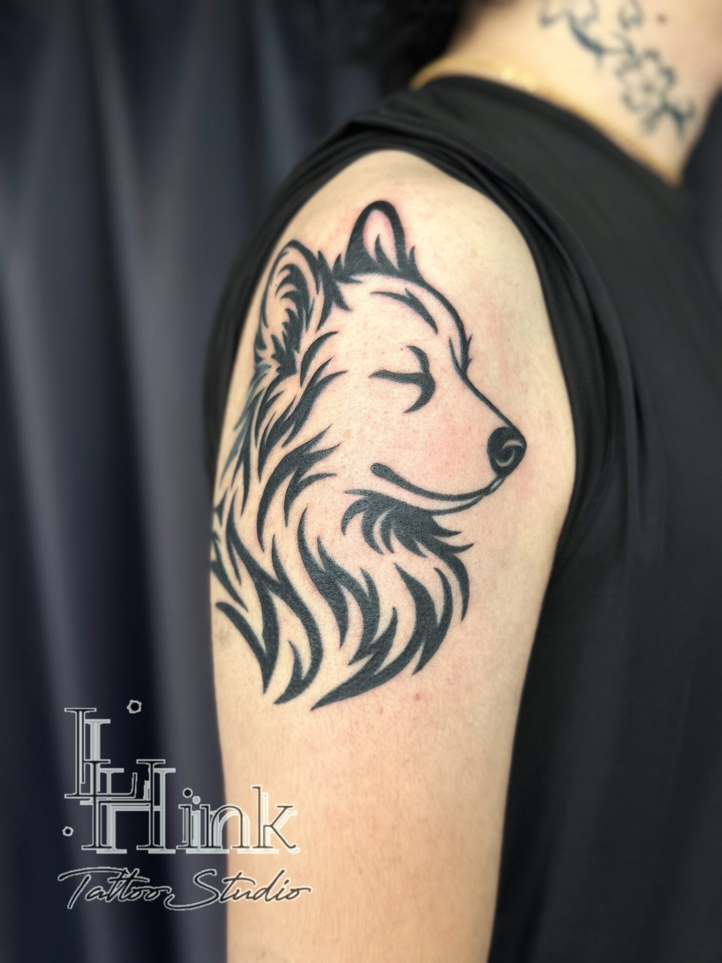 東京吉祥寺のタトゥースタジオLH ink Tattoo Studioで施術した トライバル狼
