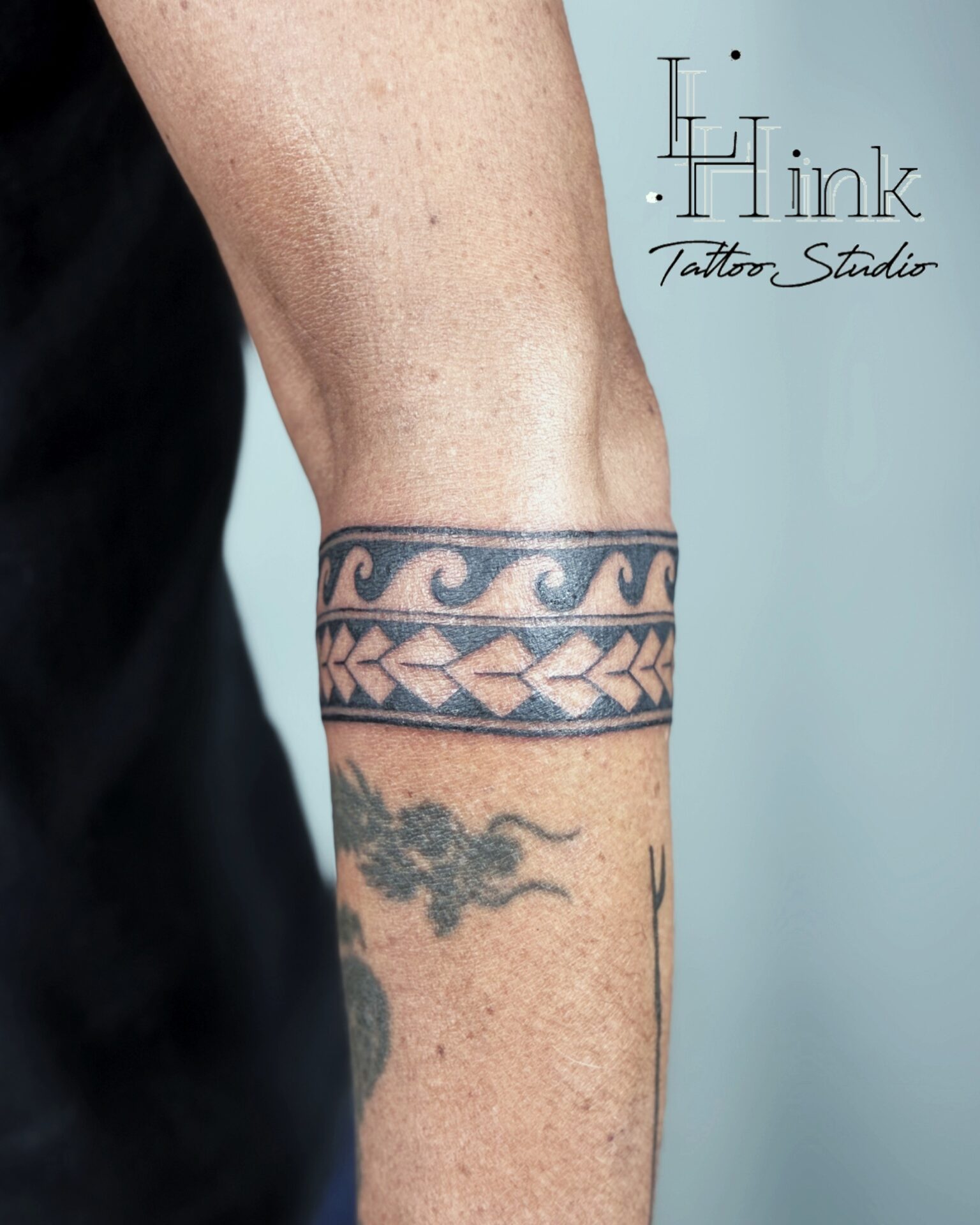 東京吉祥寺のタトゥースタジオLH ink Tattoo Studioで施術した トライバルタトゥー